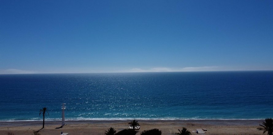 Lägenhet i Villajoyosa, Alicante, Spanien 2 sovrum, 144 kvm. Nr. 165183