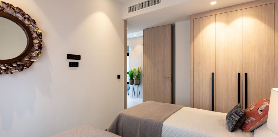 Wohnung in Alicante, Spanien 3 Schlafzimmer, 105 m2 Nr. 155984