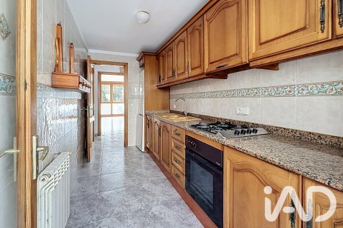 Apartamento en venta en Pollenca, Mallorca, España 3 dormitorios, 85 m2 No. 188175 - foto 4