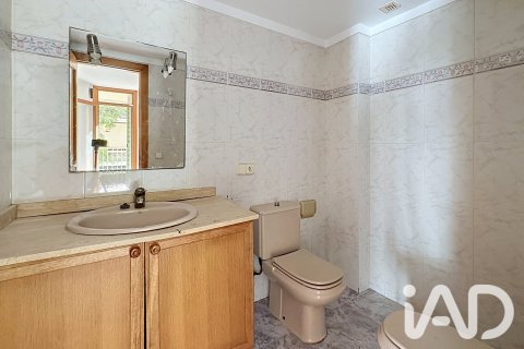Apartamento en venta en Pollenca, Mallorca, España 3 dormitorios, 85 m2 No. 188175 - foto 12