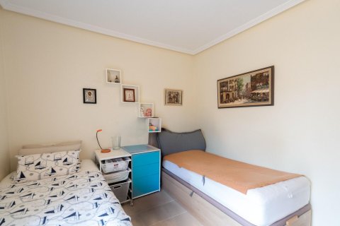 Radhus till salu i Los Dolses, Alicante, Spanien 2 sovrum, 77 kvm. Nr. 146646 - foto 12