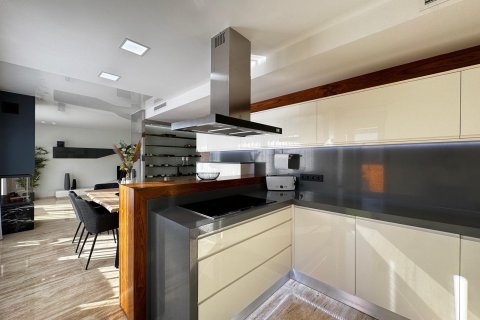 Lägenhet till salu i Torrevieja, Alicante, Spanien 4 sovrum, 361 kvm. Nr. 146648 - foto 26