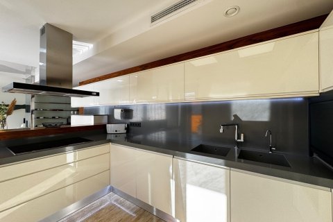 Lägenhet till salu i Torrevieja, Alicante, Spanien 4 sovrum, 361 kvm. Nr. 146648 - foto 27