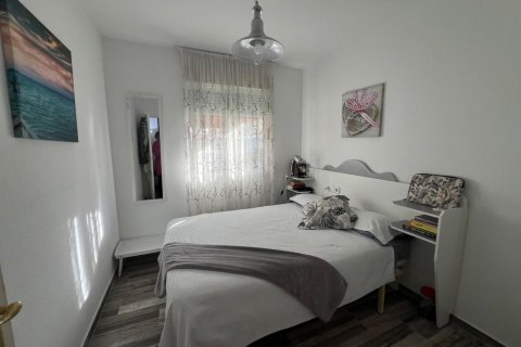 Radhus till salu i Torrevieja, Alicante, Spanien 4 sovrum, 111 kvm. Nr. 146645 - foto 13