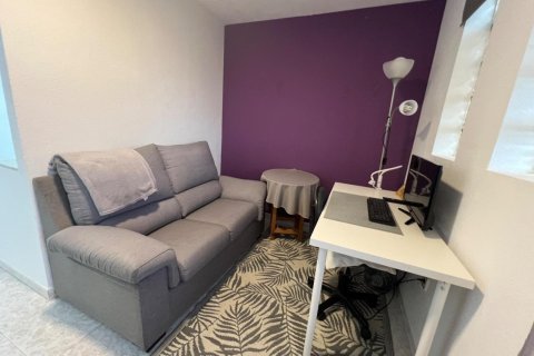 Radhus till salu i Torrevieja, Alicante, Spanien 4 sovrum, 111 kvm. Nr. 146645 - foto 16