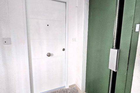 Lägenhet till salu i Torrevieja, Alicante, Spanien 2 sovrum, 82 kvm. Nr. 146647 - foto 18