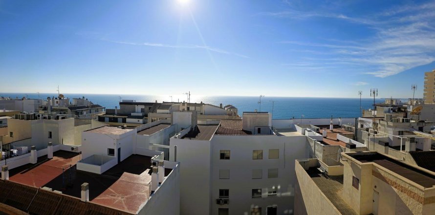 Lägenhet i Torrevieja, Alicante, Spanien 2 sovrum, 82 kvm. Nr. 146647