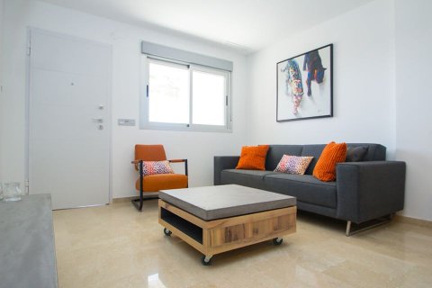 Apartment for sale Alicante, Spain 2 bedrooms, 65 sq.m. No. 133155 - photo 18