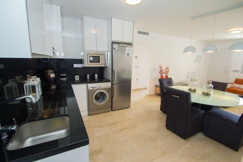 Apartment for sale Alicante, Spain 2 bedrooms, 65 sq.m. No. 133155 - photo 12