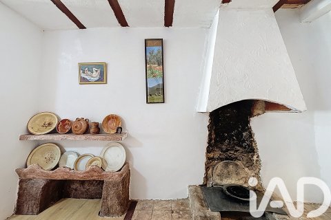 Villa a Mazaleon, Teruel, Spagna 3 camere da letto, 138 mq. N° 185311