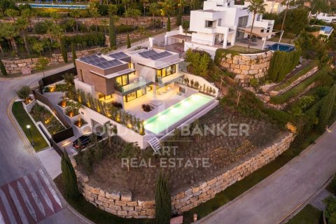 Villa for sale in Benahavis, Malaga, Spain 5 bedrooms, 540 sq.m. No. 157446 - photo 30