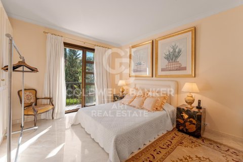 Villa for sale in Marbella, Malaga, Spain 5 bedrooms, 405 sq.m. No. 157449 - photo 21