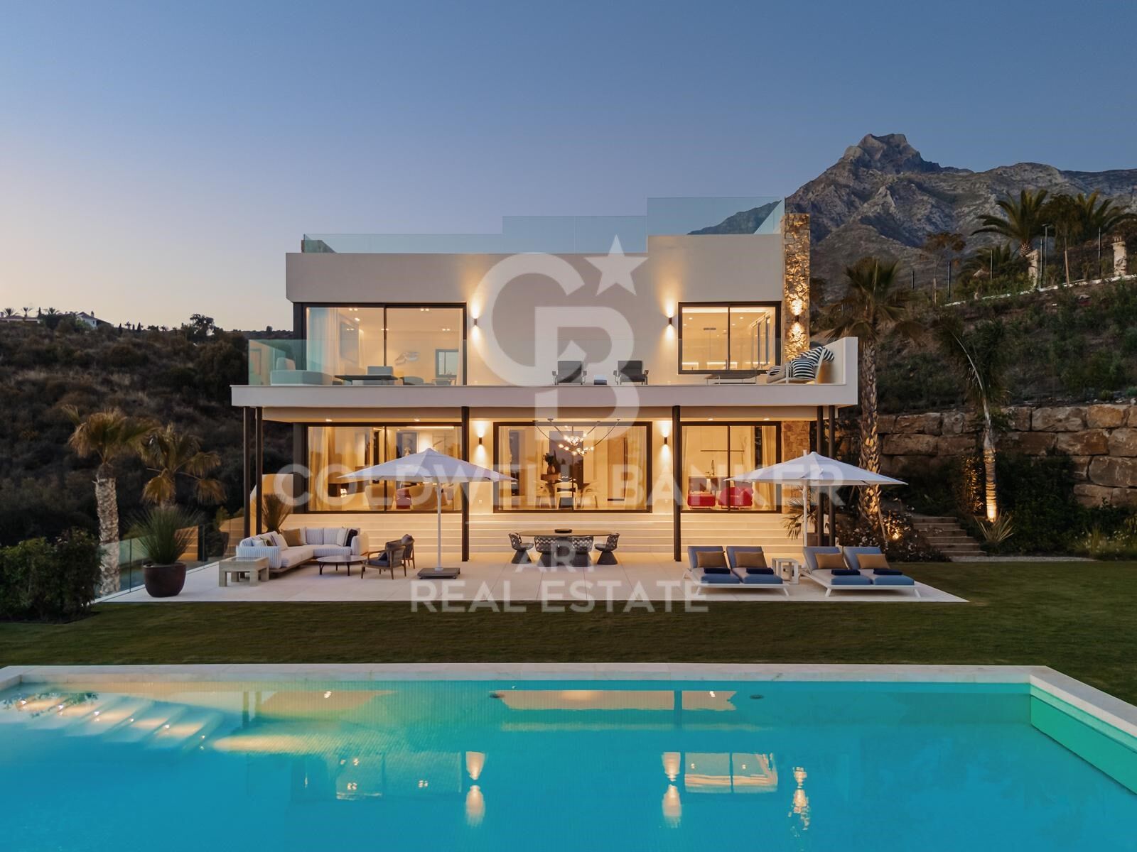 Villa in Marbella, Malaga, Spanien 5 Schlafzimmer, 825 m2 Nr. 157443