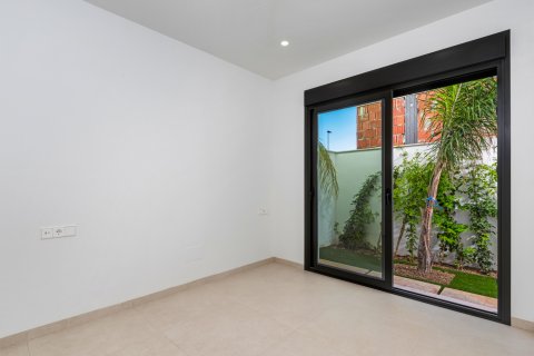 Продажа виллы в Сан-Хавьер, Мурсия, Испания 3 спальни, 100м2 №182261 - фото 10