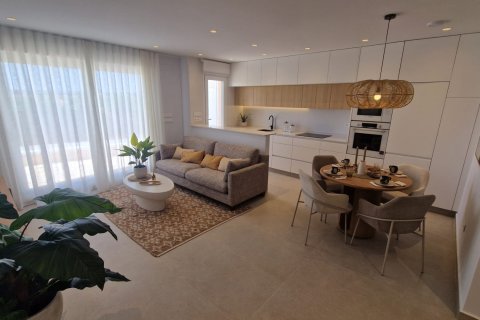 Bungalow en venta en Pilar de la Horadada, Alicante, España 3 dormitorios, No. 182262 - foto 7