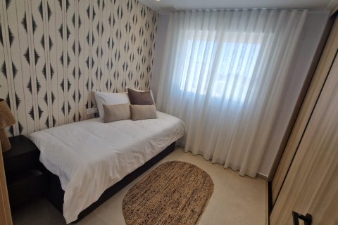Bungalow en venta en Pilar de la Horadada, Alicante, España 3 dormitorios, No. 182262 - foto 30