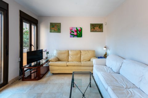 Apartment for rent in Palma de Majorca, Mallorca, Spain 3 bedrooms, 105 sq.m. No. 178282 - photo 9
