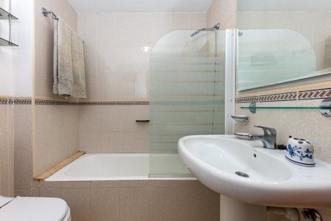 Apartment for rent in Palma de Majorca, Mallorca, Spain 3 bedrooms, 105 sq.m. No. 178282 - photo 15