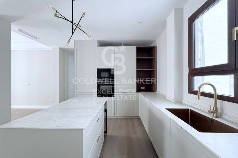 Apartment à vendre à Valencia, Espagne, 3 chambres, 153 m2 No. 178436 - photo 8