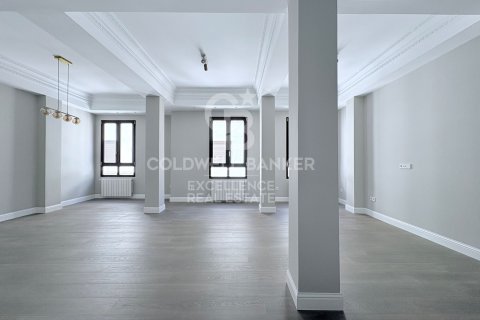 Apartment à vendre à Valencia, Espagne, 3 chambres, 153 m2 No. 178436 - photo 6