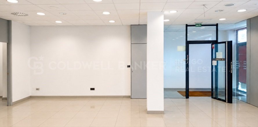 Commercial property à Vigo, Pontevedra, Espagne 151 m2 No. 178433