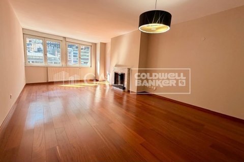 Huoneisto vuokrattavana Principado De Andorra (Ninguna Poblacion Tiene C.P.), Lleida, Espanja, 4 makuuhuonetta, 130 m2 No. 178432 - kuva 3