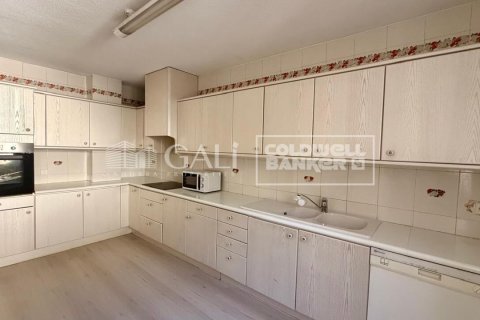 Huoneisto vuokrattavana Principado De Andorra (Ninguna Poblacion Tiene C.P.), Lleida, Espanja, 4 makuuhuonetta, 130 m2 No. 178432 - kuva 7