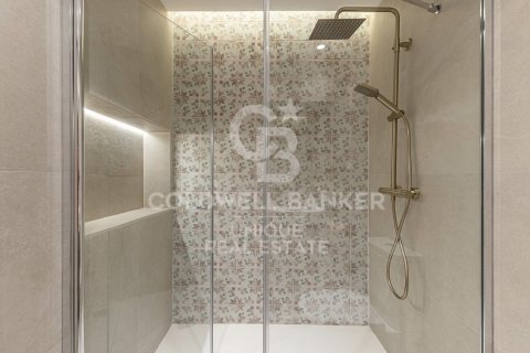 Apartment à vendre à Madrid, Espagne, 4 chambres, 152 m2 No. 178435 - photo 6