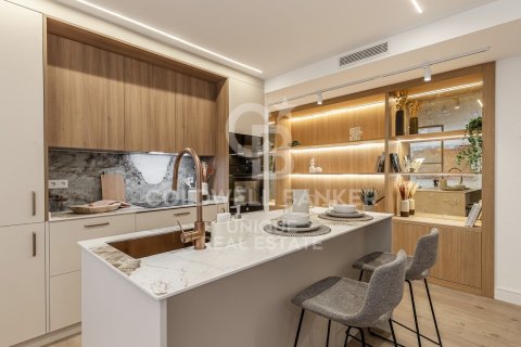 Apartment à Madrid, Espagne 4 chambres, 152 m2 No. 178435