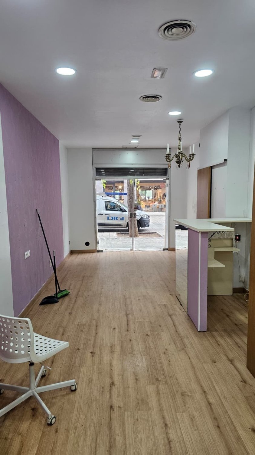 Lokal usługowy w L'Eixample, Barcelona, Hiszpania 103 mkw. nr 150068