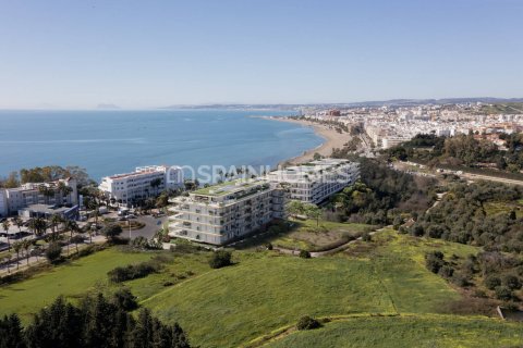 Huoneisto myytävänä Estepona, Malaga, Espanja, 4 makuuhuonetta, 208 m2 No. 191660 - kuva 4