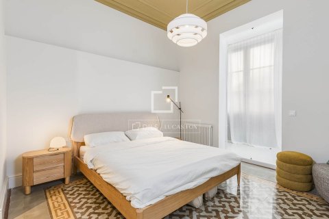 Продажа квартиры в Барселона, Испания 3 спальни, 189м2 №164640 - фото 22