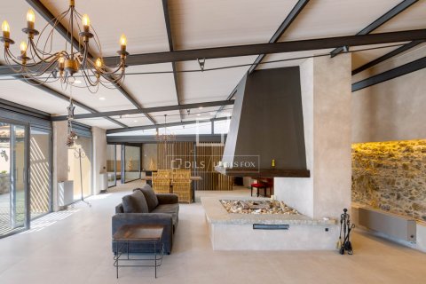 Villa for sale in Sant Pol de Mar, Barcelona, Spain 5 bedrooms, 713 sq.m. No. 164634 - photo 11