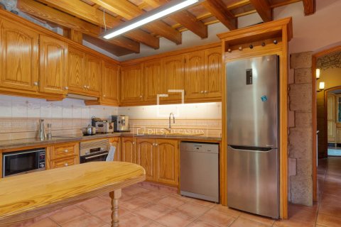 Villa for sale in Sant Pol de Mar, Barcelona, Spain 5 bedrooms, 713 sq.m. No. 164634 - photo 24