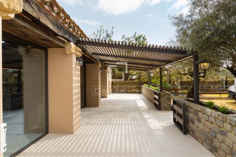 Villa for sale in Sant Pol de Mar, Barcelona, Spain 5 bedrooms, 713 sq.m. No. 164634 - photo 9