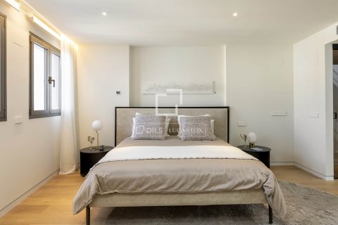 Продажа квартиры в Барселона, Испания 3 спальни, 166м2 №164638 - фото 19