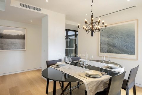 Продажа квартиры в Барселона, Испания 3 спальни, 166м2 №164638 - фото 11