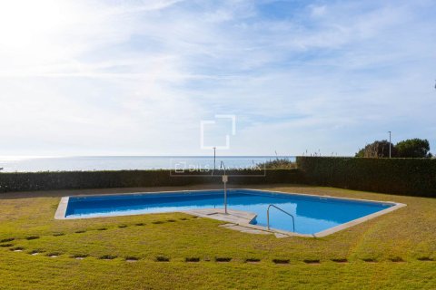 Villa for sale in Sant Pol de Mar, Barcelona, Spain 3 bedrooms, 219 sq.m. No. 164637 - photo 5