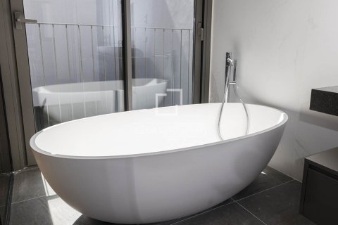 Penthouse w Barcelona, Hiszpania 3 sypialnie, 368 mkw. nr 164639 – zdjęcie 22