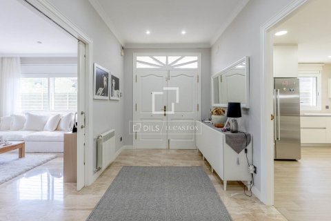 Villa for sale in Teia, Barcelona, Spain 4 bedrooms, 533 sq.m. No. 164636 - photo 26