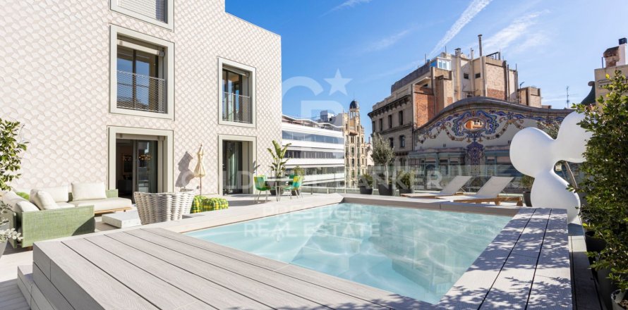 Wohnung in Barcelona, Spanien 3 Schlafzimmer, 150 m2 Nr. 159198
