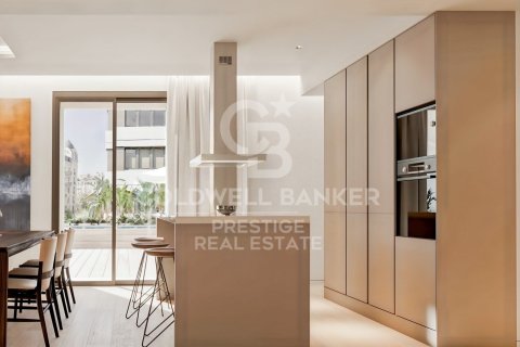 Apartment for sale in Barcelona, Spain 3 bedrooms, 150 sq.m. No. 159198 - photo 6