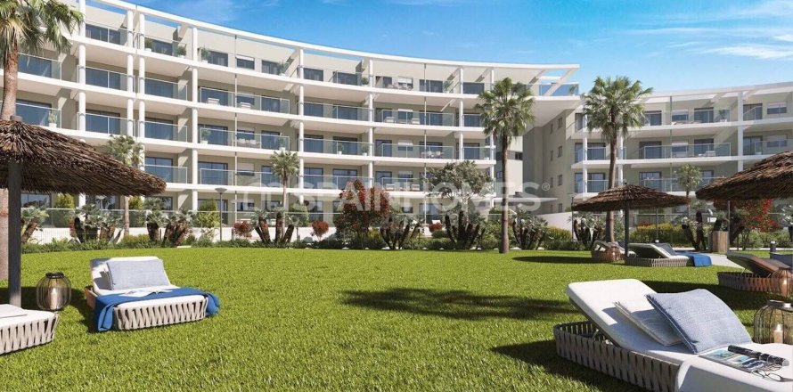 Huoneisto Manilva, Malaga, Espanja 3 makuuhuonetta, 121 m2 No. 107382