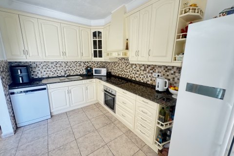 Villa à vendre à Villamartin, Alicante, Espagne, 3 chambres, 150 m2 No. 142803 - photo 19