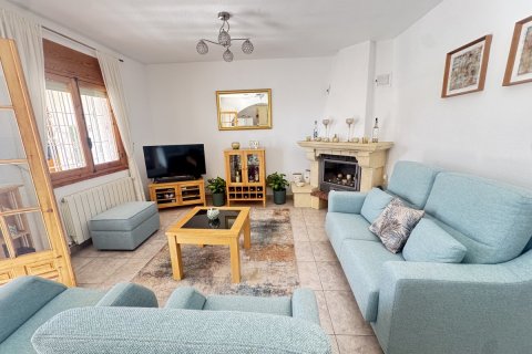 Villa à vendre à Villamartin, Alicante, Espagne, 3 chambres, 150 m2 No. 142803 - photo 3