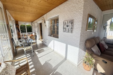 Villa à vendre à Villamartin, Alicante, Espagne, 3 chambres, 150 m2 No. 142803 - photo 29