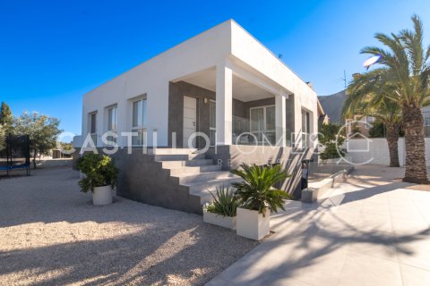Villa pārdošanā Orihuela, Alicante, Spānijā 3 istabas, 151 m2 Nr. 142802 - attēls 3