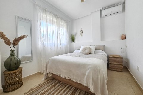 Villetta a schiera in vendita a San Fulgencio, Alicante, Spagna 3 camere da letto, 93 mq. N° 146444 - foto 17