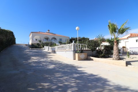Villa in Algorfa, Alicante, Spanien 4 Schlafzimmer, 215 m2 Nr. 148400