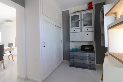 Продажа виллы в Альгорфа, Аликанте, Испания 4 спальни, 215м2 №148400 - фото 18